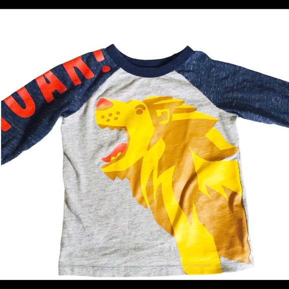 OLD NAVY Lion Print Tee/Top With Roar Detail Sleeves Grey/Denim Blue Boys Age 2T - Picture 7 of 10